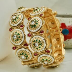 Round Ruby Pearl Chuda Set Copper Bangles (1985)